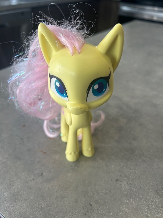 Other - My Little Pony FLUTTERSHY Guirlandes Cheveux Jaune Rose 2019 Mega Friendship Mig